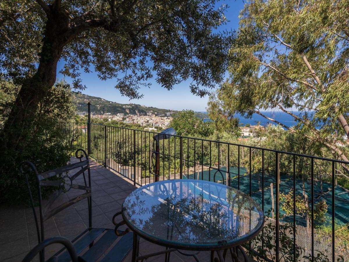 Ulivi Apt Villa Sorrento Exterior photo